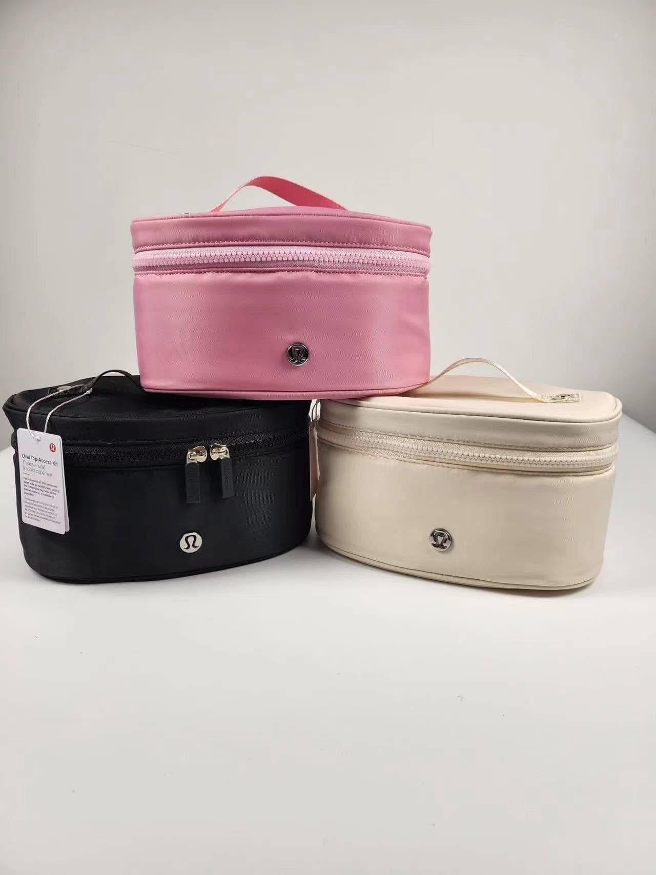 Make Up Bag (PreOrder arrival 3/4 weeks)