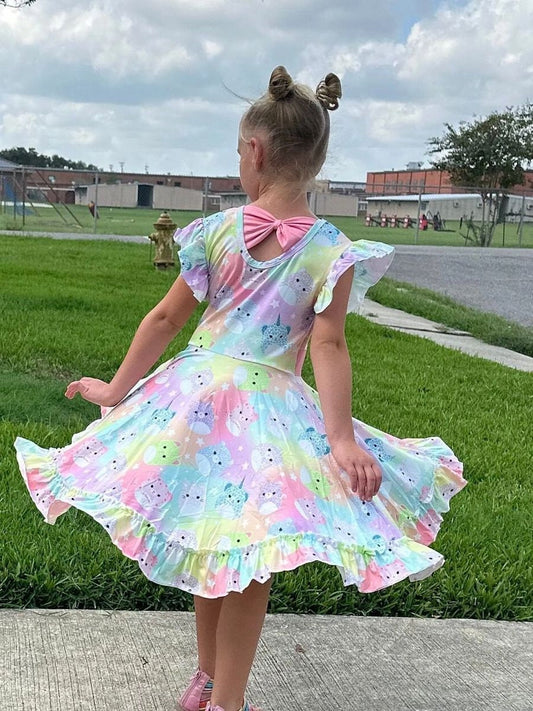 Bow Back Big Cat Squish