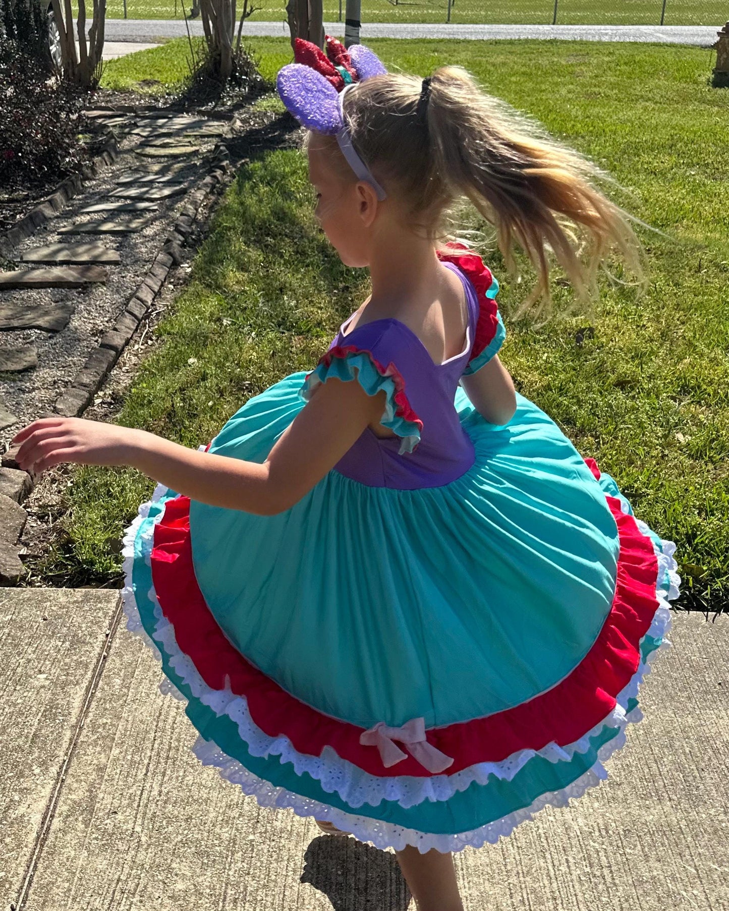 Mermaid Princess Ruffle and Lace Dress