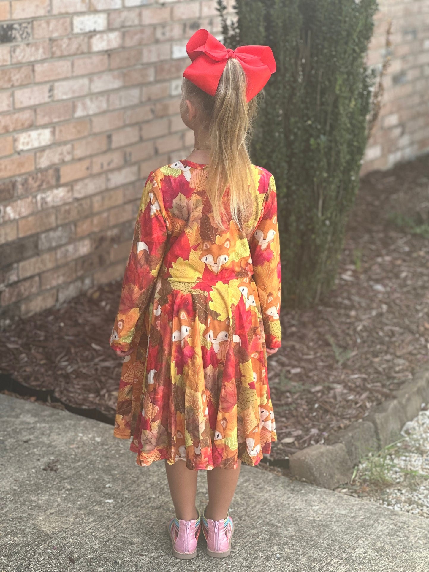 Foxy leaves fall twirl dress