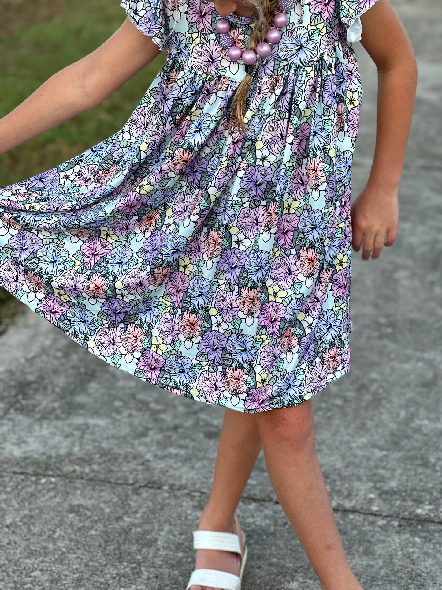 Floral tie up flow dress