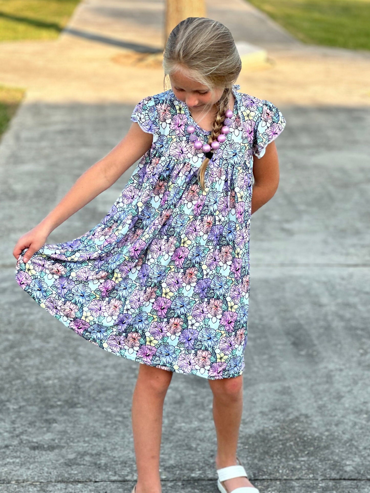 Floral tie up flow dress